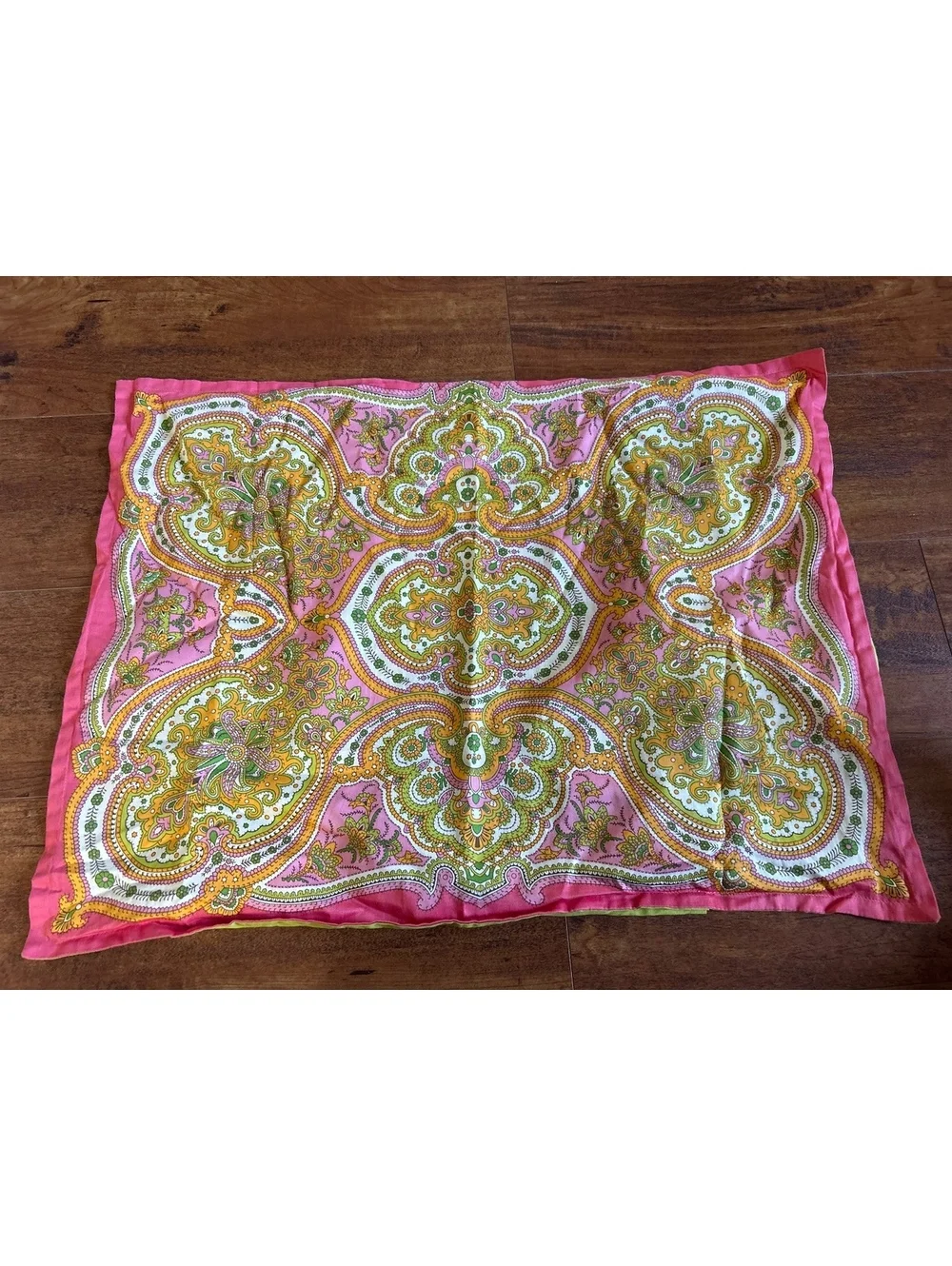Echo Design Gramercy Paisley Cotton Pillow Sham vibrant Pink & green